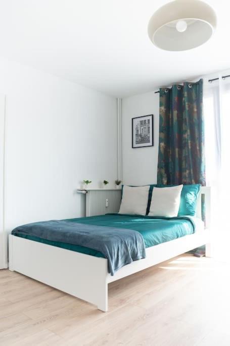 Le Citadin-T1-28M2-Pte Paris M7 Apartment Le Kremlin-Bicetre Exterior photo